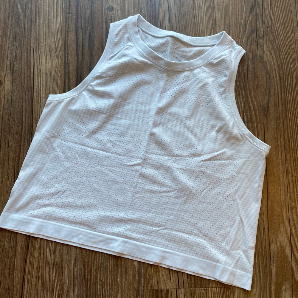 LULULEMON logo tank